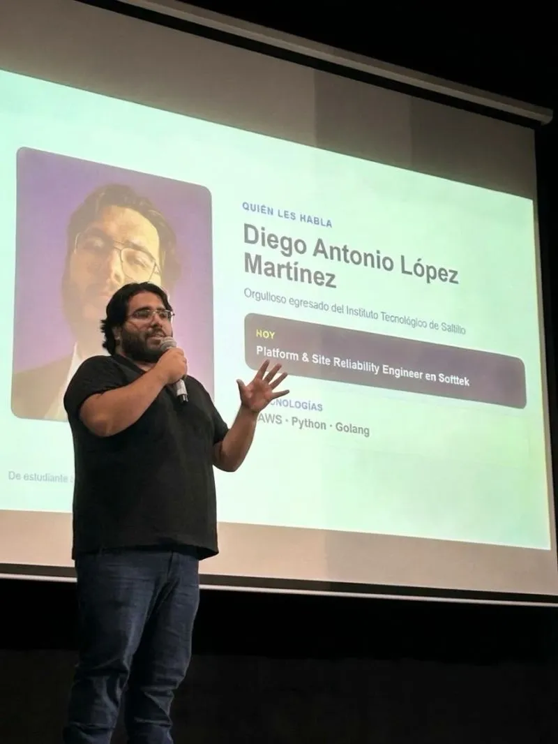 Diego on stage at TecNM SITEC giving the talk From Student to Engineer